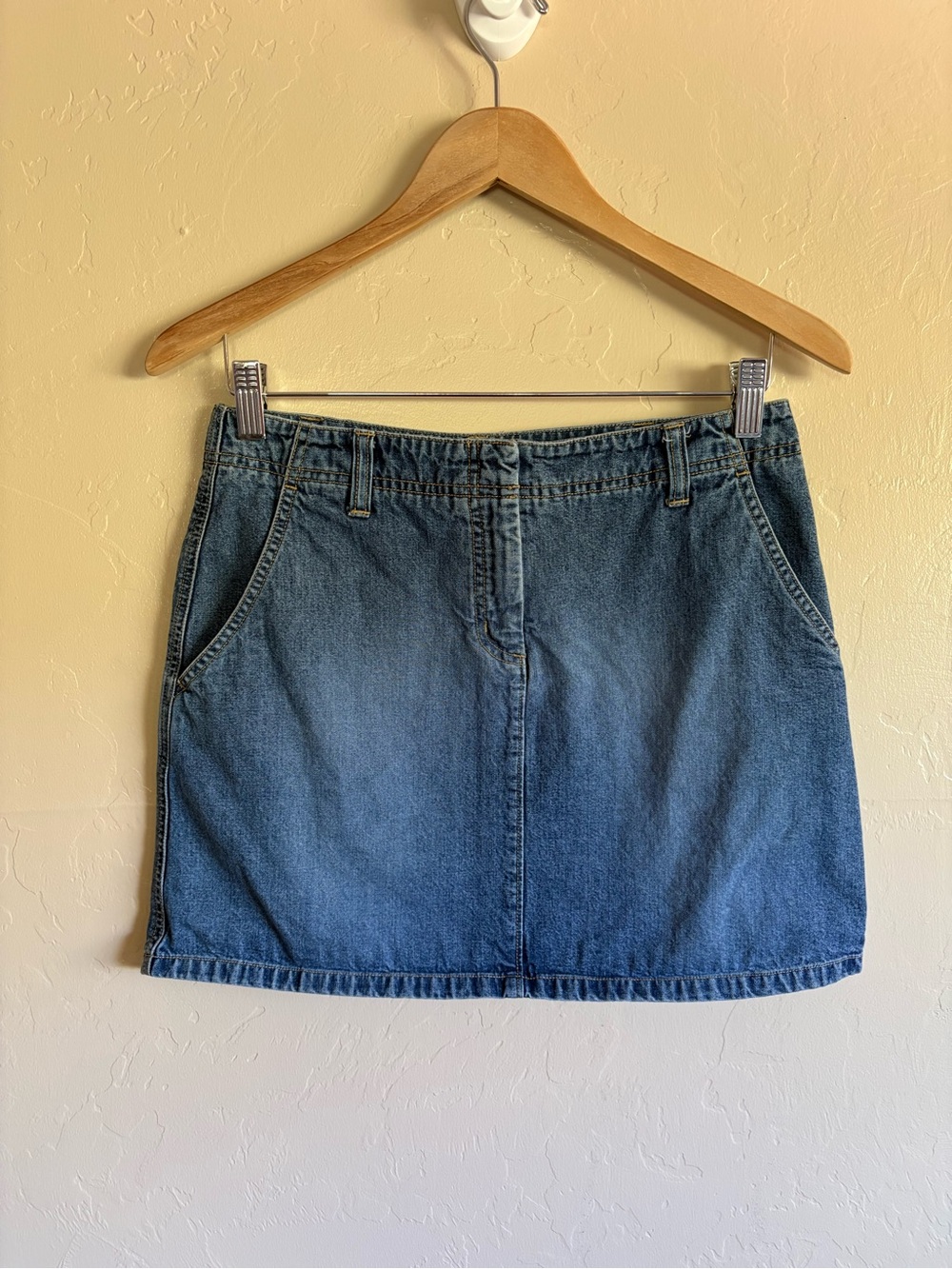 2000s Y2K Halogen Denim Jean Mini Skirt 100% Cotton Blue Size 4 Vintage Summer